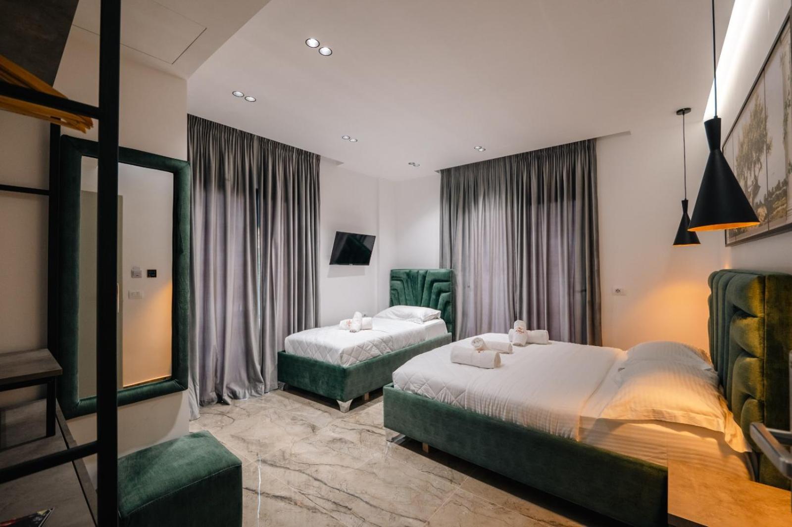 Hotel Eagle クサミル エクステリア 写真