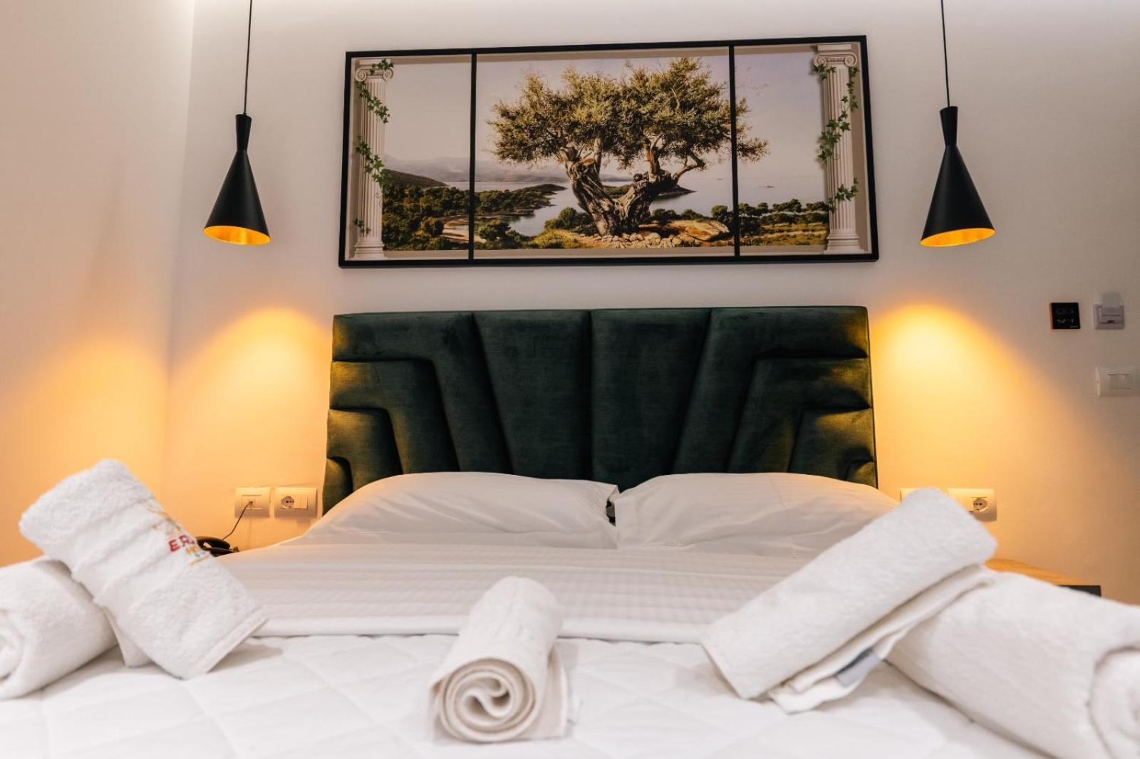 Hotel Eagle クサミル エクステリア 写真