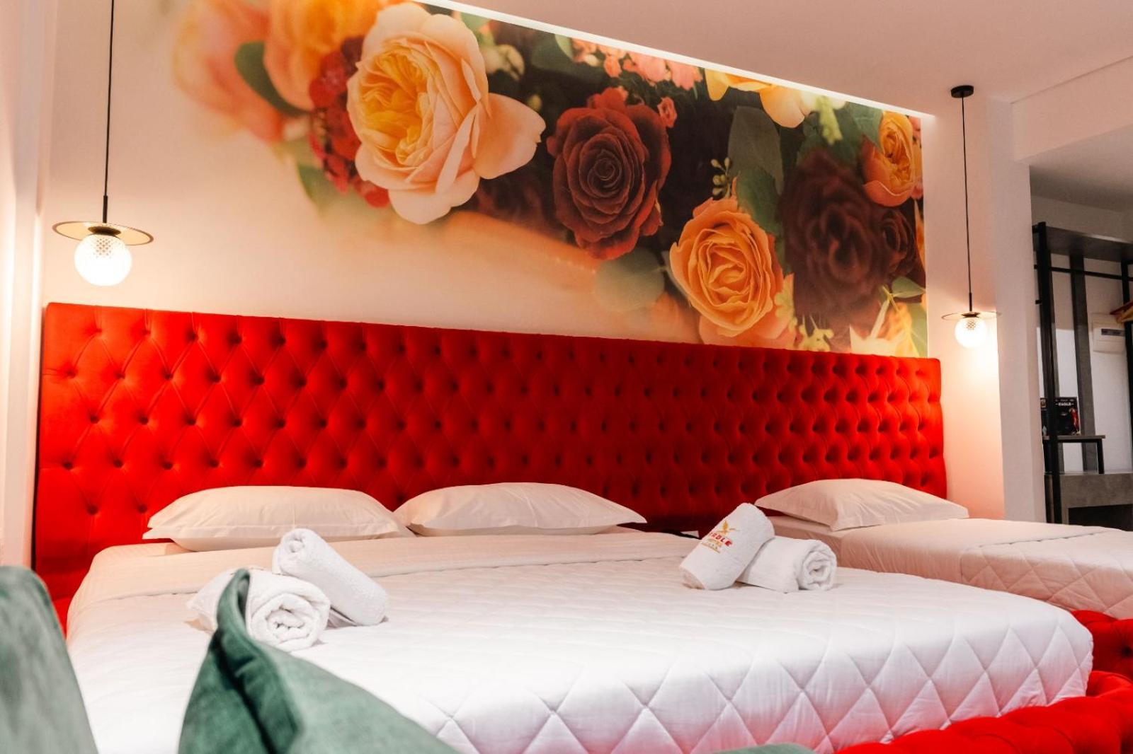 Hotel Eagle クサミル エクステリア 写真